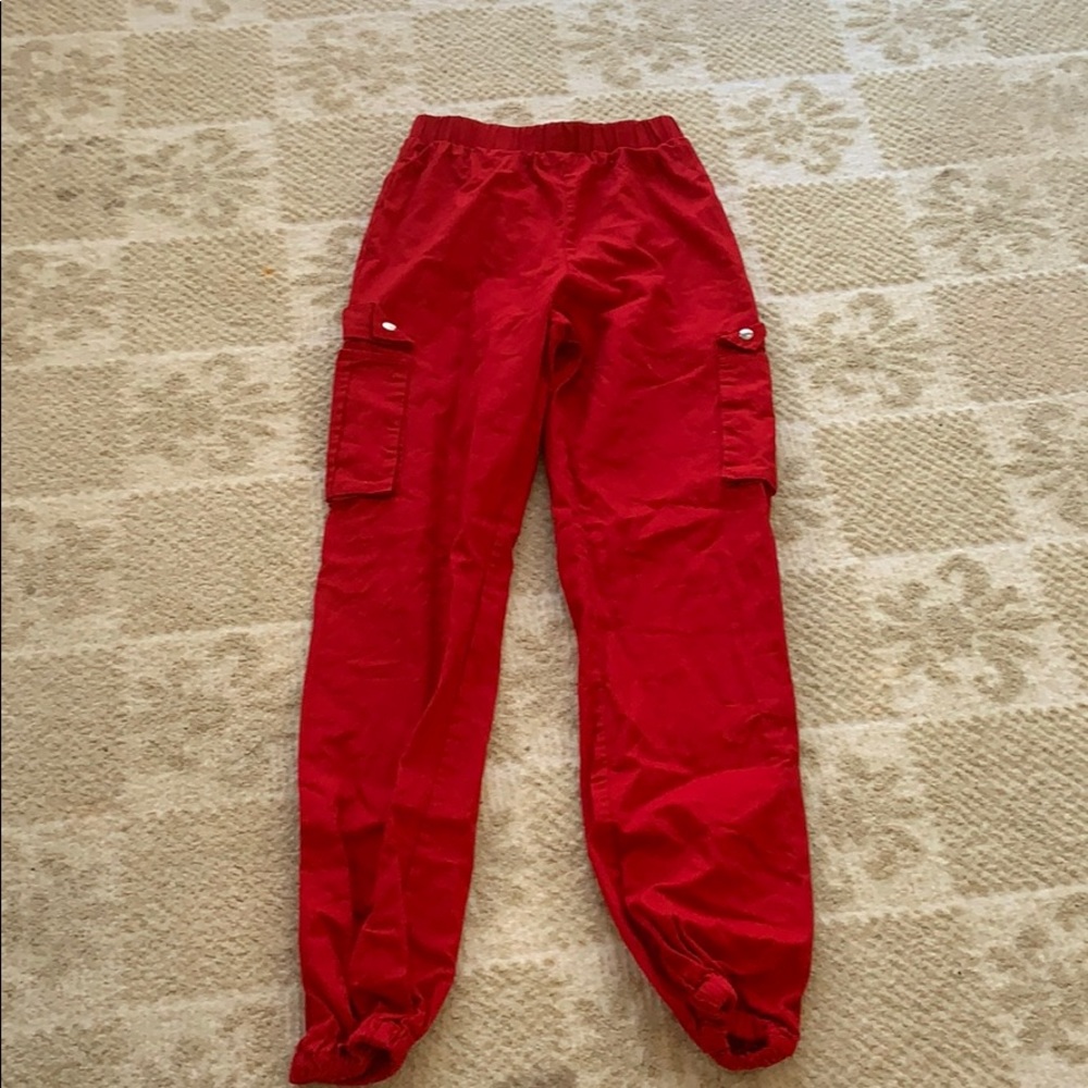 petite red pocket detail cargo pants